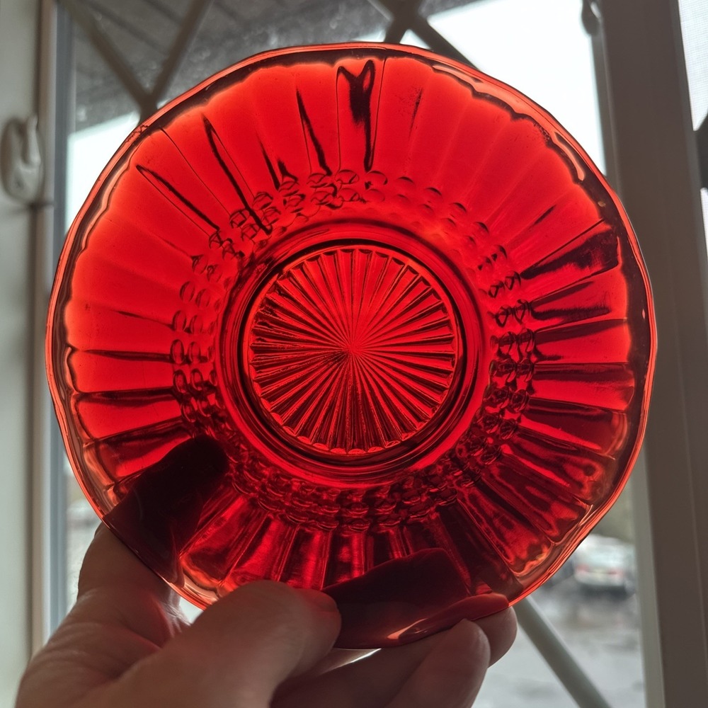 Ruby Red scalloped edge bowl 6.5 inches